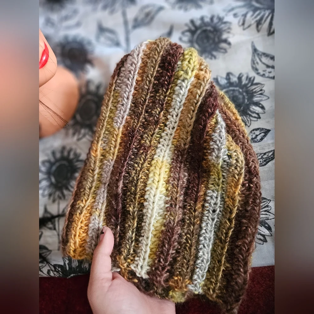 Crochet Wool Mix Slouchy Green Brown Beanie Hat - Picture 12 of 12